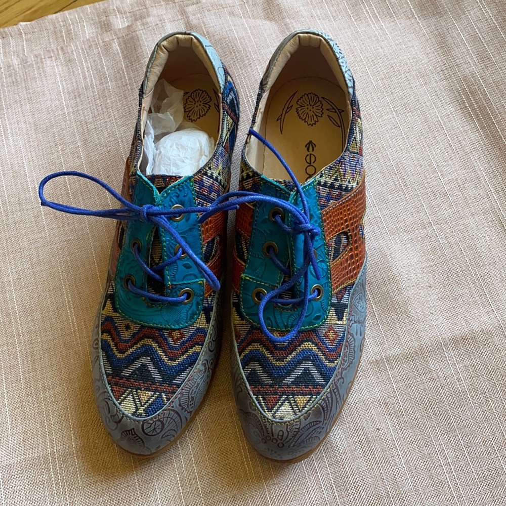 Socofy Retro Bohemia Genuine Leather Splicing Jacquard Pattern